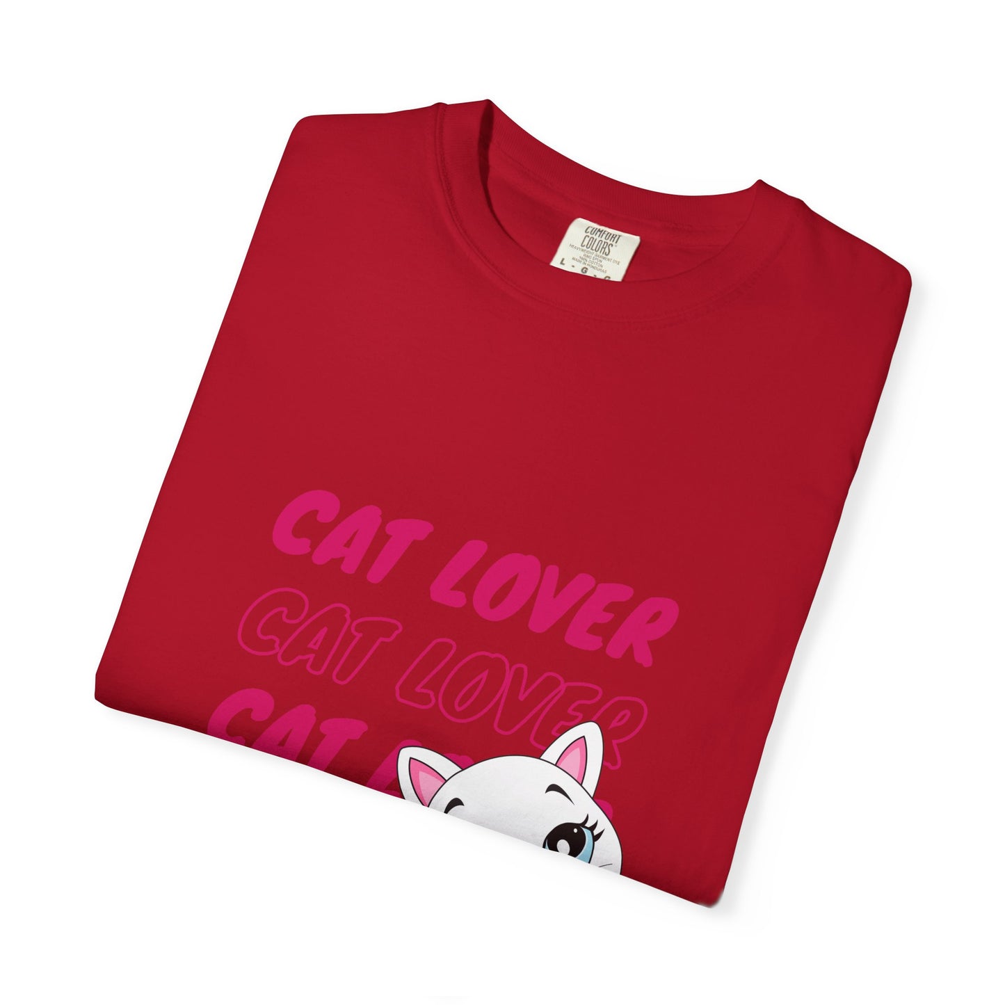 Cute Cat Lover T-Shirt - Perfect Gift for Cat Enthusiasts